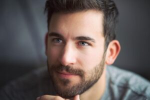 Derek Peth Instagram - MEET MY EYE LINE JIM!!!!!