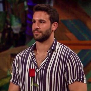 Derek Peth Instagram - When you have a Rose ceremony at 8 and a game to referee at 9