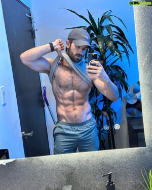 Derek Yates Instagram - Because it’s Tuesday. Before Wednesday. After Monday.