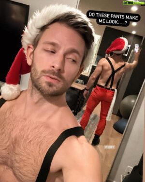 Derek Yates Instagram - It did well in my Story, so figured I’d give it a post. 🎅🏼