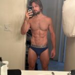 Derek Yates