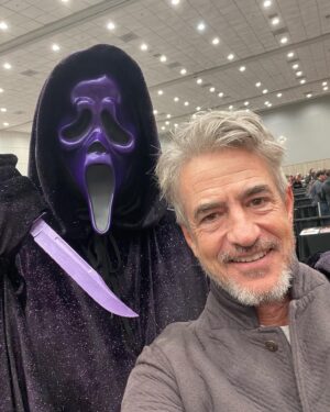 Dermot Mulroney Instagram - last weekend at @creepiecon INCREDIBLE spills,chills,freaks with my fam,and terrifying mis-spellings galore!!! Thx y’all esp @jose.sepulveda.7712