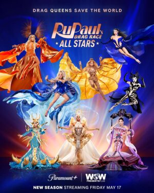 Derrick Barry Instagram - Can you guess which 4 queens I’ve shared a dressing room with @rupaulsdragracelive in Vegas? 🎲🦩🎰
@rupaulsdragrace #AllStars9 premiering May 17 on @wowpresentsplus worldwide outside USA, Canada, and Australia and exclusively on @paramountplus in the USA 🏁🌎