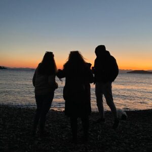 Derya Alabora Instagram - Güneş yeniden doğacak.