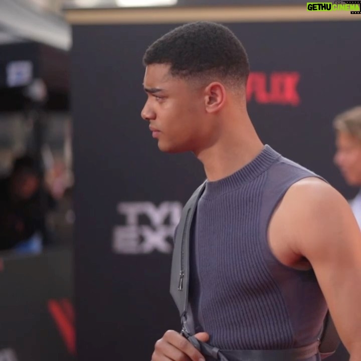 Désiré Mia - 6.8K Likes - EXTRACTION 2 premiere in @dior 🩵
Congratulations @samhargrave and your team!
Watch, stop, baffle, rewind and watch again
Thank you @netflixde for having me :)