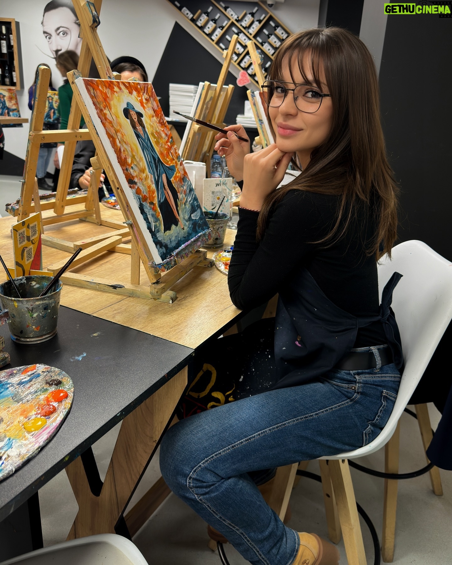 Dessy Slavova - 3 Likes - 🎨
