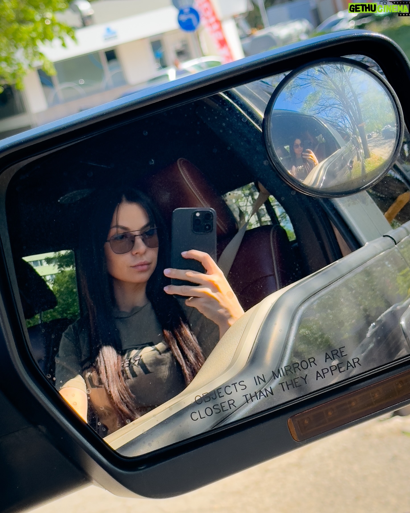 Dessy Slavova - 3 Likes -