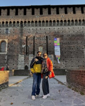 Dev Instagram - Happy Birthday Rukmini..Thanku for making my life beautiful with ur presence.May God bless u with everything what u have wished for ..
N it goes without saying that u r my best travel partner 
Happy Everyday Every Hour Every Second to U

🐬❤️🐳