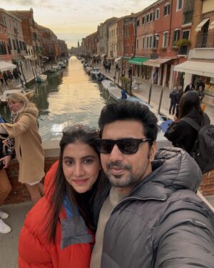 Dev Instagram - Happy Birthday Rukmini..Thanku for making my life beautiful with ur presence.May God bless u with everything what u have wished for ..
N it goes without saying that u r my best travel partner 
Happy Everyday Every Hour Every Second to U

🐬❤️🐳