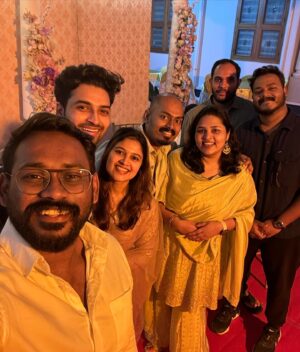 Dev Mohan Instagram - “Cheers to the beautiful union of two amazing souls! Wishing you a lifetime of love, laughter, and unforgettable moments together 🥂💕 
@amal_paulson ♥️ @jaseena_abubacker

#foreverfriends #weddingbliss 
@jithinasankarji @anirudhsb