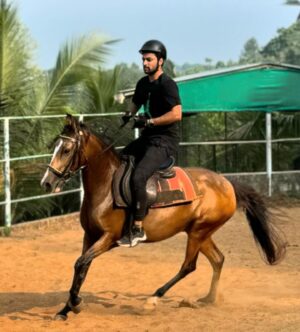 Dev Mohan Instagram - Saddle up 🏇 
#horse #horseriding #moring
@they_when