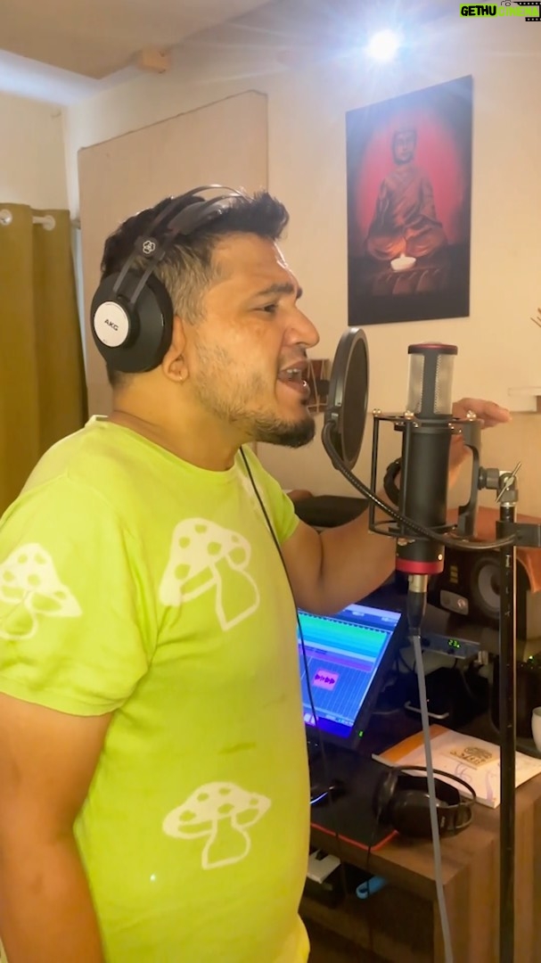 Dev Negi - 560 Likes - I Love Folk Music of Any Tradition! 🎵
Presenting my new song #GoleMale along with @shreyaghoshal & recreated by @kaushikgudduofficial for the movie #TrialPeriod on #JioCinema
Official music video out on @panoramamusic YouTube channel and audio streaming on all major platforms.
@geneliad @manavkaul @shaktikapoor @sheeba.chadha @gajrajrao @zidane_braz1 @aleya.sen @officialjiostudios @pictureschrome @iamitrsharma @hemantbhandari @shreyaghoshal @devnegilive @its_kaushikofficial @its_gudduofficial @kaushikgudduofficial @appaithefuzzyguy @prateek.gupta154 @mandolintapas @believemusicindia
#Folksongs #Folk #GoleMale #Bengali #bengalisongs🎤🎵🎺🎻🎷🎹🎸🎶