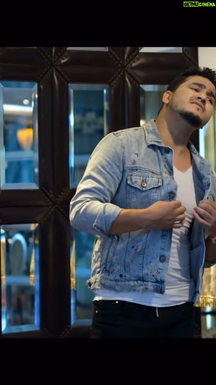 Dev Negi - 605 Likes -