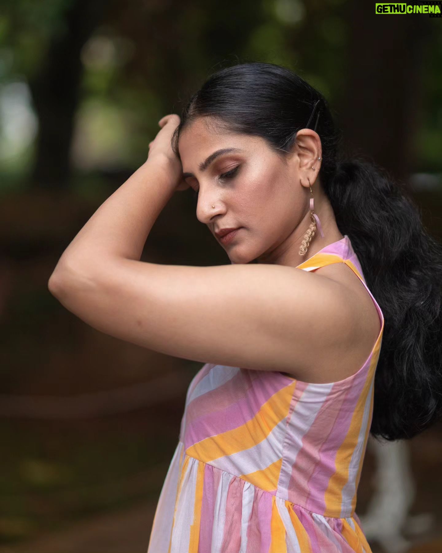 Devaki Rajendran - 1.5K Likes - Summer colours.
Wearing @l_zaba
Photo by @_shutter__bug
#color #comfort #clothing #breezy #devakirajendran #summer #summerwear
