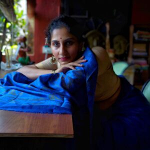 Devaki Rajendran Instagram - Dhoop

Picture by @smkruckfules 

#saree #light #shadow #poetry #music #devakirajendran #photooftheday #sareelove