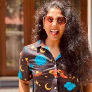 Devaki Rajendran Instagram - Options 1,2,3. 
@varkeyhere
@pikkoo thenks for the song suggestion.

#images #photooftheday #happiness #friendship #sunshine #smile #devakirajendran #gratitude  #retro