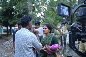 Devaki Rajendran Instagram - More photos from this wonderful shoot of Purusha Pretham.
#shooting #location #actor #PurushaPrethamOnSonyLIV