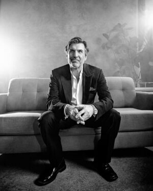 Devanny Pinn Instagram - Let’s start the week on some fresh new content. It was such an honor to be part of the team for a brand new series produced by @devannypinn and @officialmichelleromano called @theblvdseries . Here is a sneak preview promotional photo with the great @vincentirizarry . Thank you for including me in this! 

Assistants: @megshislop11 @thaisvieirakennedy 
Powdering: @meghantaylorhardy @hausofbeautynh 

#actor #laactor #laactors #soapoperas #soapopras #hollywood #hollywoodactors #hollywoodactor #tvseries #tvseriesactor