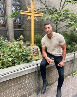 Devin Goda Instagram - Sunday’s are always a great reminder of our saving grace†	

#happysunday