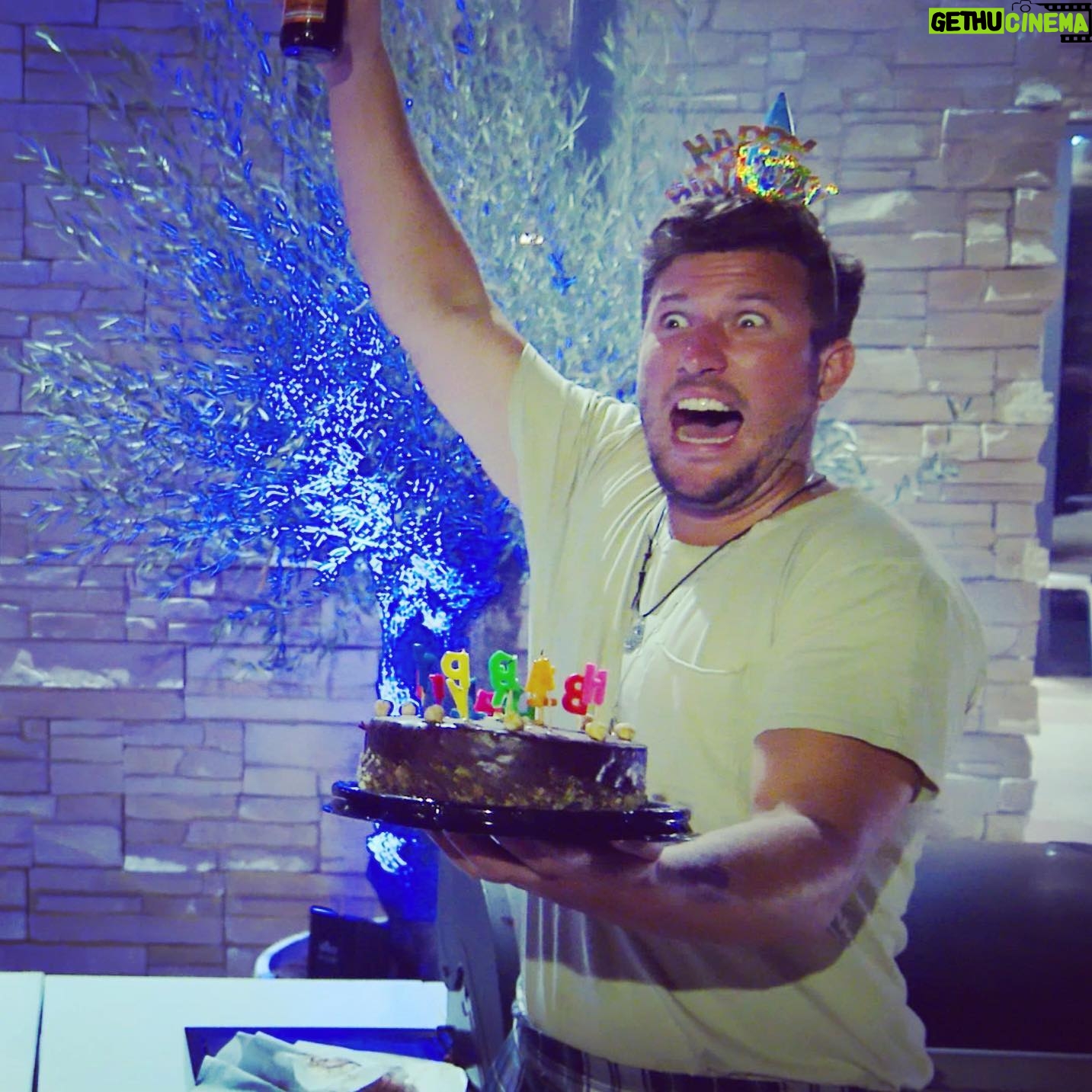 Devin Walker-Molaghan - 8.8K Likes - @kylecgshore : I’m about to be a dad I just want a nice relaxed birthday
Me: got you brother
Celebrate with us tonight at 8est on @mtv