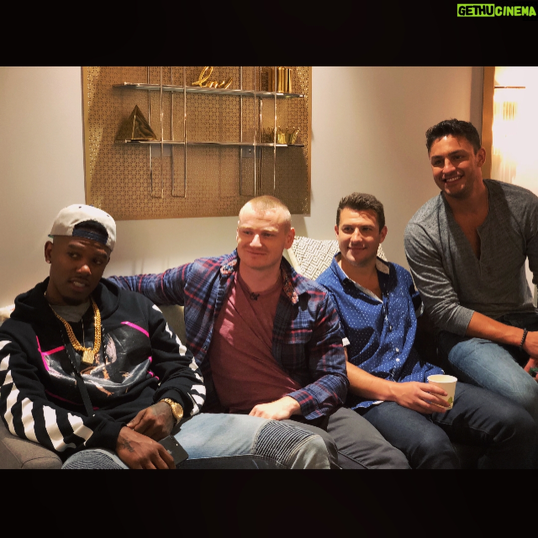Devin Walker-Molaghan - 7.6K Likes - Try to keep a straight face hangin with these guys... such a fkn blast sharing the stage with these four 🙏 @challengemtv @champsvsstarsmtv reunion will have you “feeling all the feels” 🍻🤘😂😢🤬☺️❤️ Tonight at 10... you don’t wanna miss this ish!