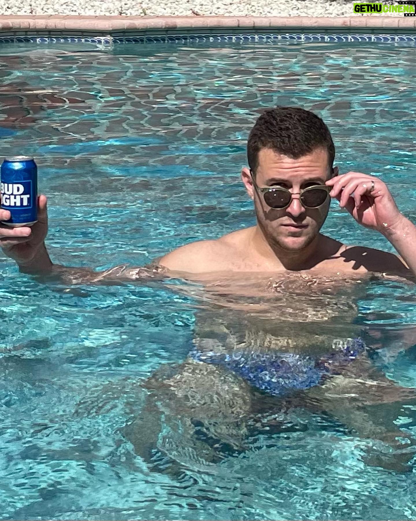Devin Walker-Molaghan - 17.2K Likes - A man and a can. 🍺