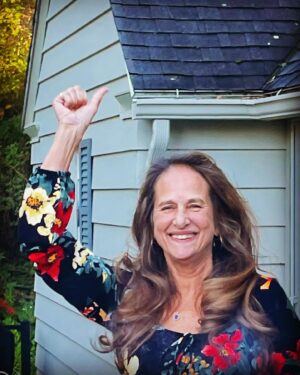 Devin Walker-Molaghan Instagram - Happy retirement to this absolute legend and my favorite person of all time. 40 years in nursing and still as compassionate as the day she started. Hit the lottery with this one excited to see what the next chapter brings ❤️🍻