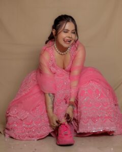 Actress Devoleena Bhattacharjee HD Instagram Photos and Wallpapers April 2024