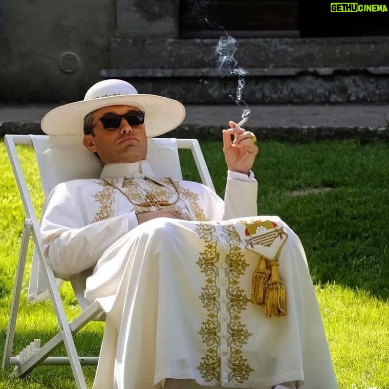 Devon Bostick - 70.9K Likes - Young Pope Smoke