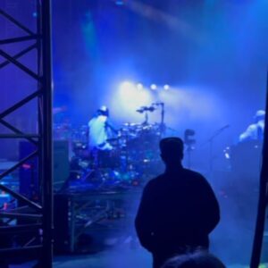 Devon Taylor Instagram - ROOTS PICNIC ‼️‼️‼️ With @usher #ThankYouGod4MYGift 🎥📸 : @a_drape30 @dwdrums