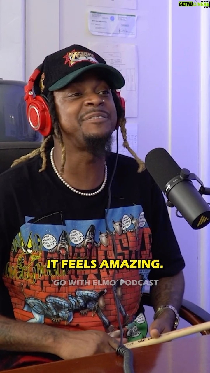 Devon Taylor - 3.1K Likes - How it feels to play a number 1 hit song in a stadium! 😊 @stixxtaylor is our guest for episode 24 of the Go With Elmo Lovano podcast. Out today everywhere!!
#devontaylor #stixxtaylor #devonstixxtaylor #drums #justinbieber #trapjazz #trapjazzhulu #jammcard #jammcardfilms #gowithelmo #gowithelmopodcast #jammcardmedia @elmolovano @stixxtaylor