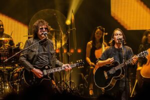 Dhani Harrison Instagram - Congrats to our @jefflynneselo on his OBE, 
we miss you mate. 
💚💚💚love always from Dhani and friends.

Photo by @g_i_r_o_u_x