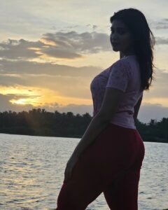 Actress Dharsha Gupta HD Instagram Photos and Wallpapers July 2024