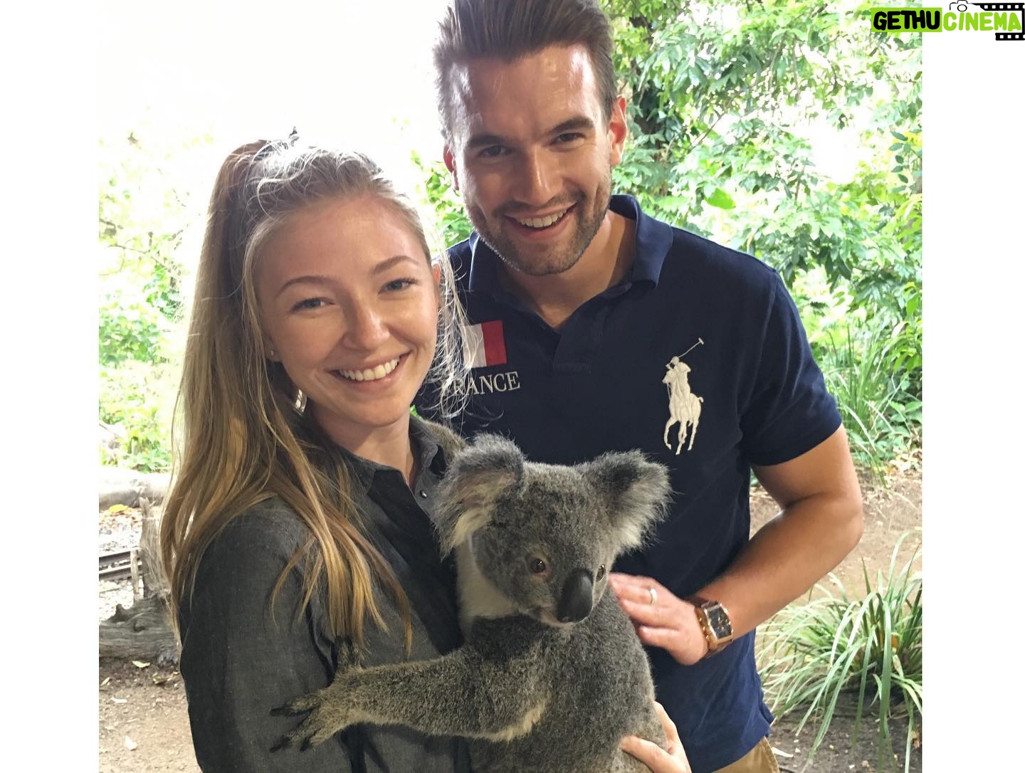 Diana Hopper - 1.3K Likes - It’s not a secret that Australia and it’s wildlife hold a special place in my heart. ❤️ Please visit the link in my bio or any of the pages tagged in this photo to donate today. Anything (and I mean anything) helps. 🇦🇺❤️🇦🇺