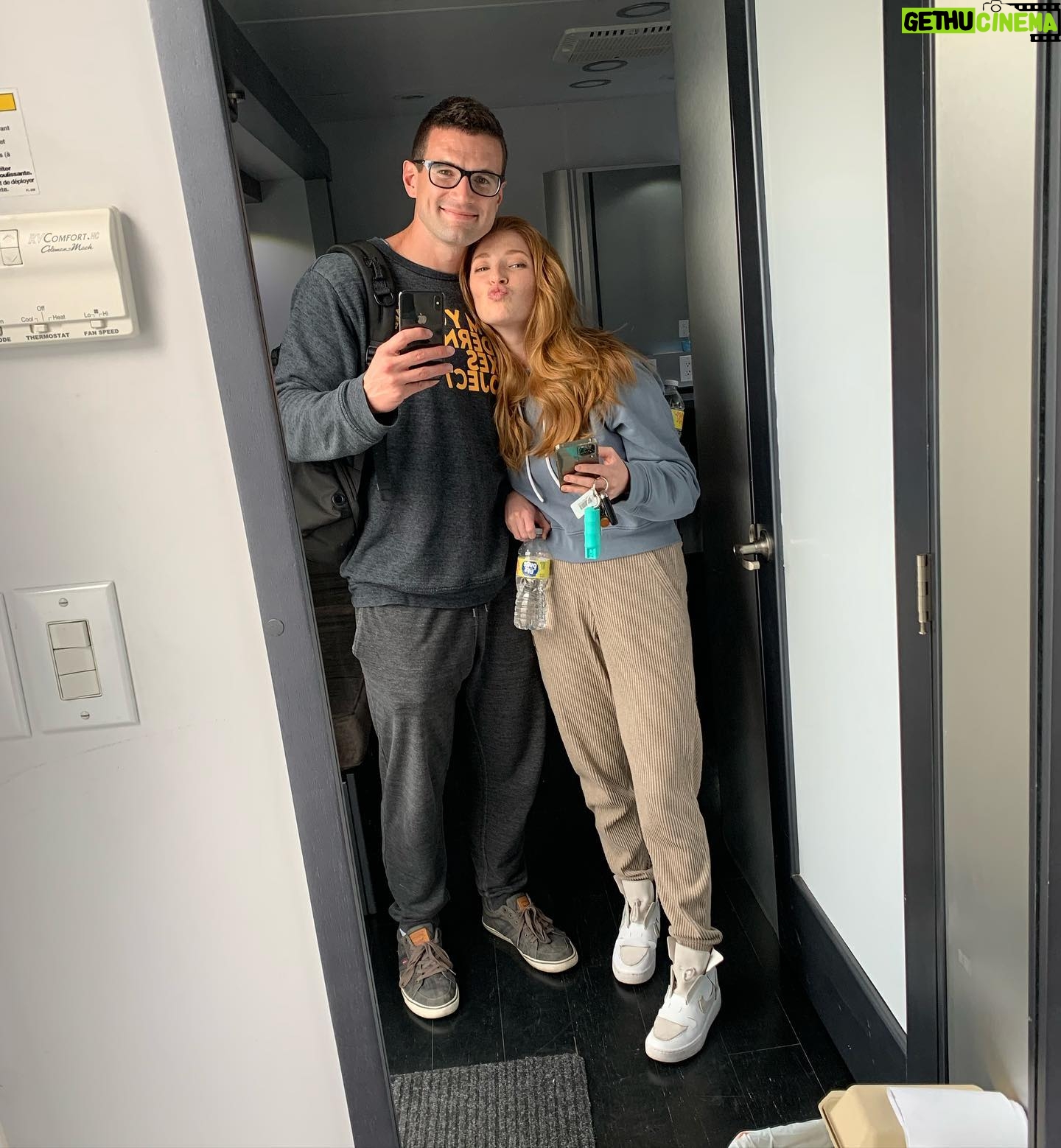 Diana Hopper - 3.3K Likes - on set adventures with @alexrussell ✈️ @swatcbs