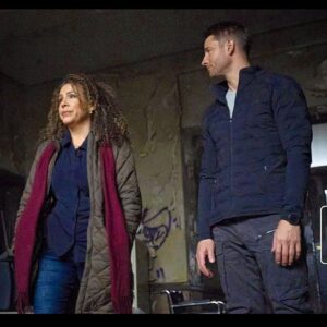 Diana Maria Riva Instagram - #TRACKER TONIGHT on #CBS 9/8c …FYI, I survived filming in an abandoned and well documented HAUNTED  psych asylum…But watch and let me know if you see the underlying fear in my eyes.. 👻 🎬🎥
•
•
#latinasactingup