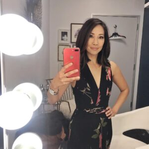Diane Mizota Instagram - Hi again new @altsummit friends!  My main hustle is that of a working actor and TV host for the past almost 20 (!) years.  You've likely seen me in a commercial, playing a reporter, as half of a memorable set of twins (gold 🌟 if you can name the movie), or on @accessonline every week hosting @ruelala All Access Style segments.  It's a hustle that has been really good to me, and nearly 6 years ago I started a #sidehustle called @zotaproductions.  Come to my 1:30pm panel on Wednesday to learn about The Art of the Side Hustle and how I learned to grow my Plan B, I’m looking forward to connecting and learning all about you too!  #altsummit #altsummit2019