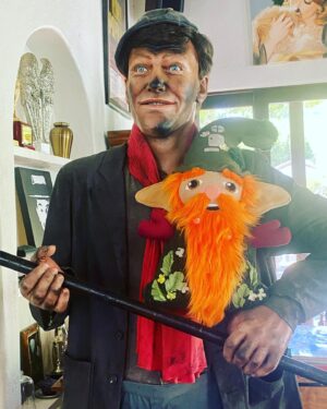Dick Van Dyke Instagram - @maskedsingerfox #teamgnome #goinggnome