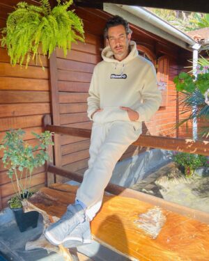 Diego Cristo Instagram - Tá com frio 🥶 ?
Vai de @baw_official !