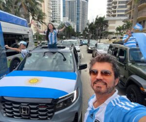 Diego Olivera Instagram - Festejo mundial!!! #miami #seleccion #argentina 🇦🇷🇦🇷🇦🇷