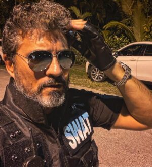 Diego Olivera Instagram - “Me puse muchos objetivos en la vida… pero me distrajo la felicidad” mis amores ❤️❤️❤️@monicaayos @vickydoll22 #halloween #party #swat #drstrange #maverick #wandamaximoff #lincolnroad #miami #scarletwitch #miamibeach #fiesta