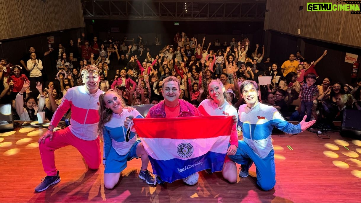 Diego Topa - 4.1K Likes - Gracias Paraguay por estas increíbles funciones. Llenas de amor. Gracias @a2a.produ por hacer que estas funciones sean hermosas. Gracias familias por su amor. Hasta la próxima ❤️🇵🇾 Paraguay.