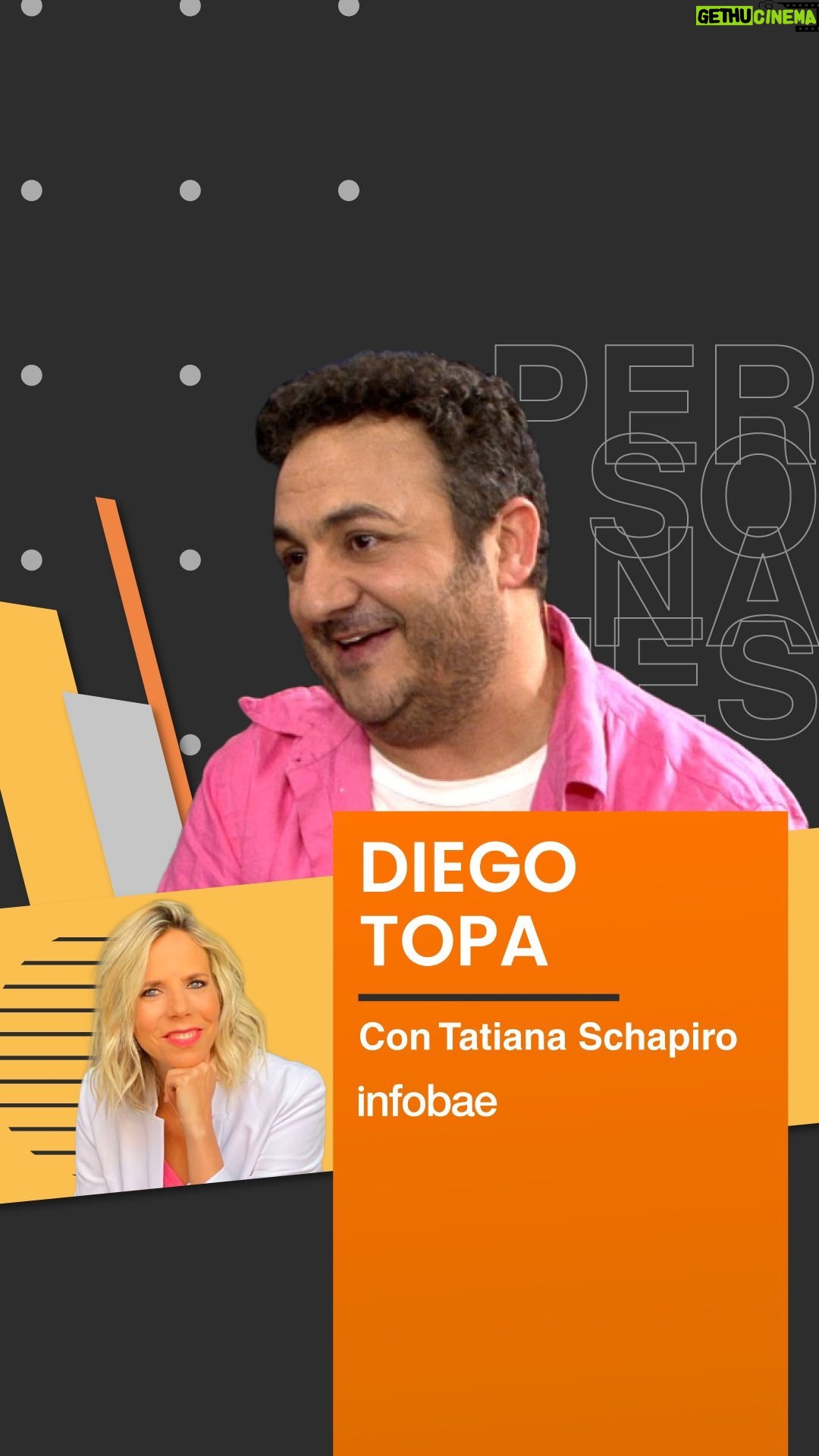 Diego Topa - 3.9K Likes - DIEGO TOPA: “SIEMPRE VOY A ESTAR EN CONTACTO CON LA CHICA QUE LLEVÓ A MI HIJA EN SU VIENTRE”
A días de presentar la obra “Tiempo de juegos” en el El Nacional, el animador infantil aborda todos los temas en este mano a mano con Infobae. Sus orígenes, la llegada del éxito y la paternidad. “Mitaí ama ver las fotos de cómo nació, de quien la llevó en su vientre”, afirma.
📌 Mirá la entrevista completa de Tatiana Schapiro en @infobae -link en bio-