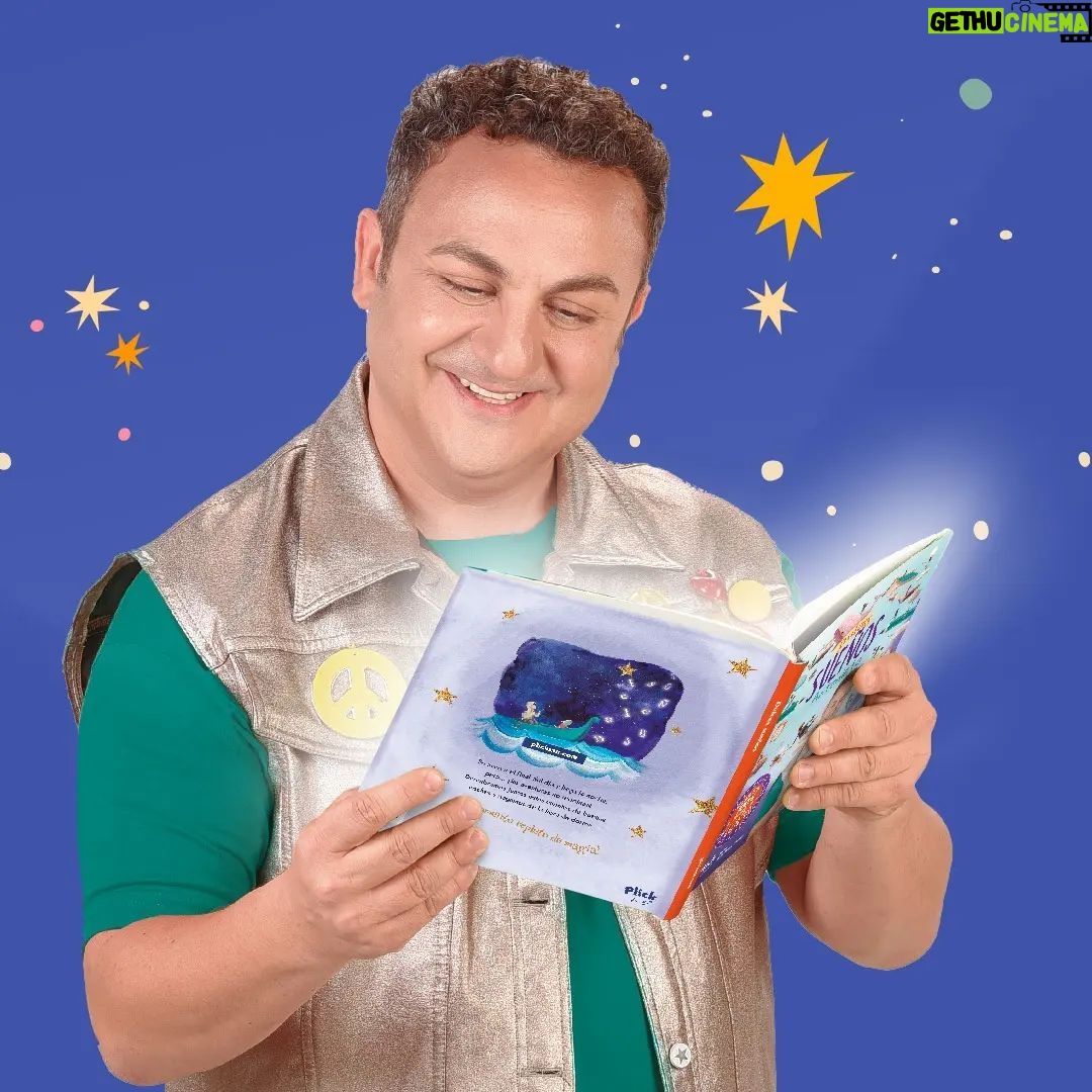 Diego Topa - 2.2K Likes - ¿Sabías que Dulces Sueños es el libro personalizado ideal para la hora de dormir?😴
Con ocho historias inspiradas en las canciones favoritas de @diegotopaok, los sueños de tu peque se llenarán de las más hermosas fantasías. ✨
Además...
✨Te ayudará a fomentar una linda ocasión para compartir con tu peque
✨Brindará un ambiente relajante antes del descanso
Los libros personalizados son una excelente manera de hacer que la lectura sea más personal y significativa para los niños ¡porque son los protagonistas!
#Topa #DulcesSueños #libropersonalizado #literaturainfantil #libroinfantil #personalizado #regalo #aventurapersonalizada