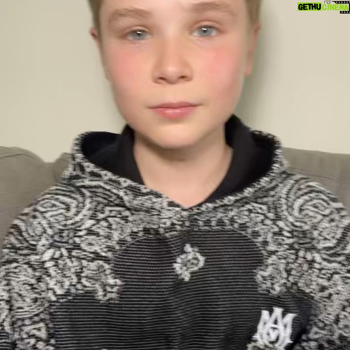 Diesel La Torraca - 15.9K Likes - Hey Guys
Here to let you know I’ve just joined CAMEO!!
Looking forward to receiving all your special fan requests and connecting with you soon!
LINK IN BIO ✨
#cameo #cameorequests #ginnyandgeorgia #actor #childactor