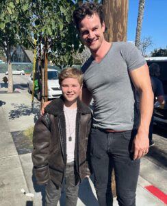 Diesel La Torraca Instagram - So many Aussie’s in LA 🇦🇺 😁
Great to meet you @thelukecook 🤜🏼 

#actors #kidactor #kidactorslife #losangeles #la #hollywood #aussiesinla #ginnyandgeorgia #austinmiller #diesellatorraca #lukecook #aussies #aussieactor