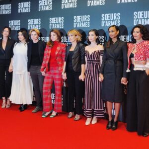 Dilan Gwyn Instagram - Sisters In Arms premiere. ✌🏻
⠀
#SoeursDArmes ❤️☀️💚