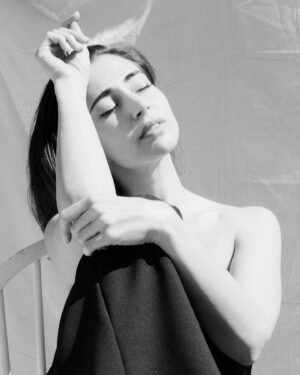 Dilan Gwyn Instagram - Thank you all for the lovely responses to the pics from our little photoshoot! Here is a third and final one. 🖤🤍🖤
⠀
It was sooo hot that day, I felt like I was melting. And even though I'm missing the LA sun I'm happy to be back home in Sweden right now, considering the state of the world at the moment.
⠀
Everyone take care and stay safe. ❤️
⠀
#FilmIsNotDead