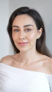 Dilara Aras Top 100 Instagram Photos and Posts