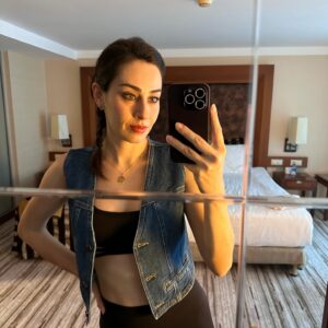 Dilara Aras Instagram - Antalya demek Pelin demek🫠